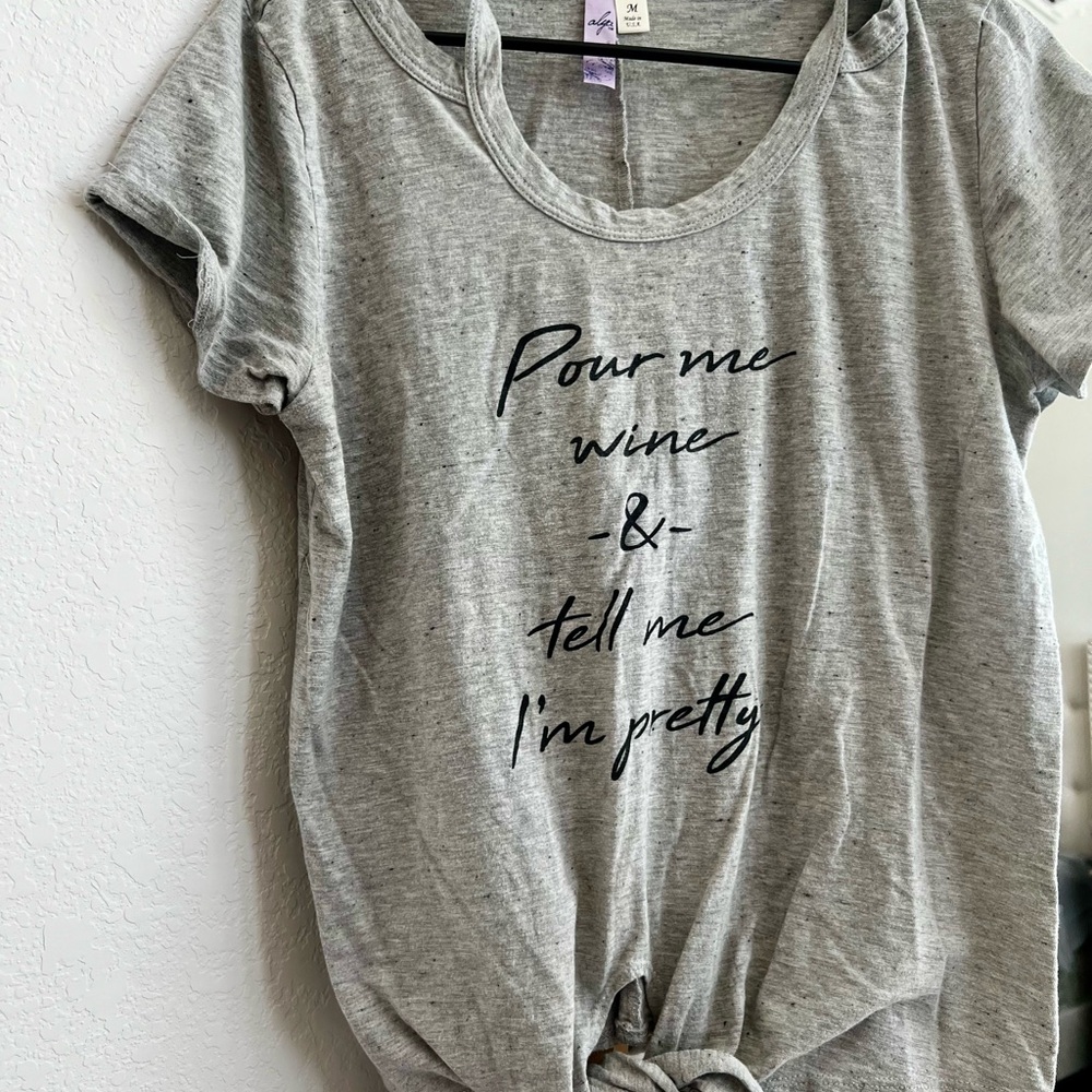 Gray Graphic Tee with Tie